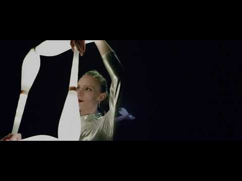 LED Juggling Show "Galactic Orbit" Trailer - Verena Rau